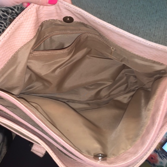 Women’s Purse - Picture 3 of 5